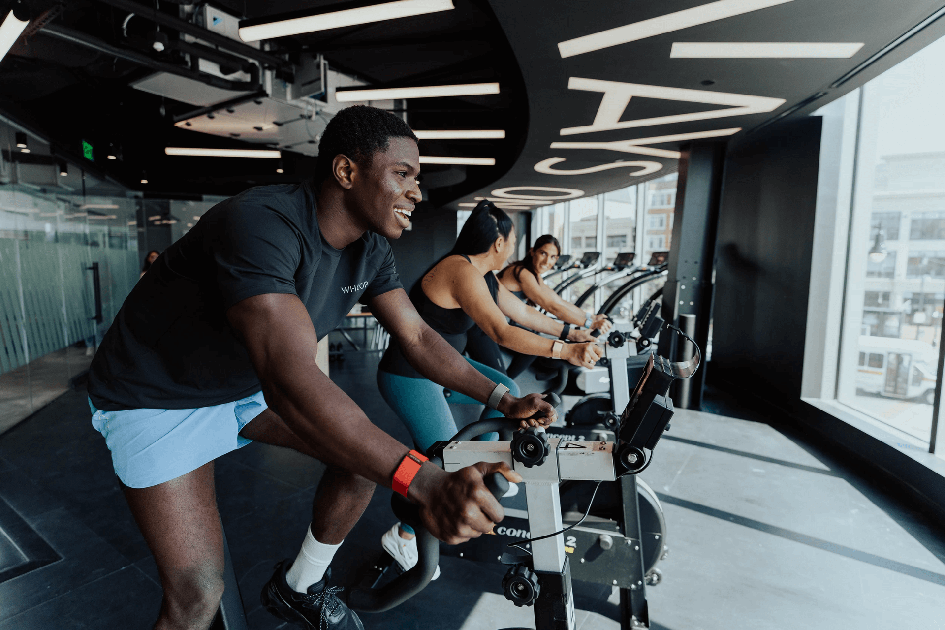 WHOOP 4.0: Die Technologie der Zukunft revolutioniert das Training